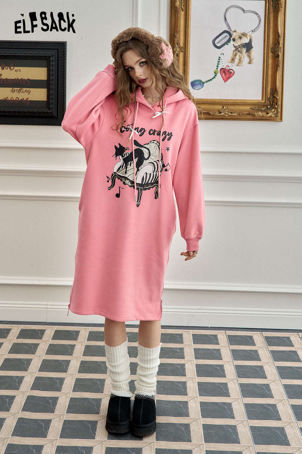 ELFSACK White loose casual cartoon print sweater long dress
