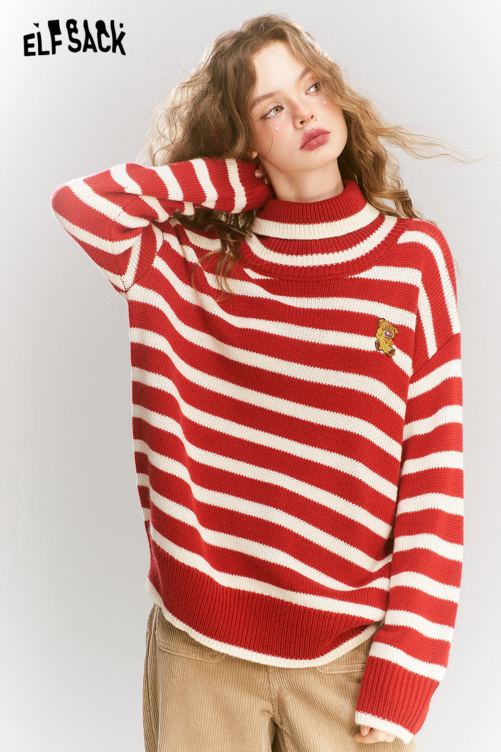 ELFSACK Vintage versatile red striped cartoon embroidered high neck sweater
