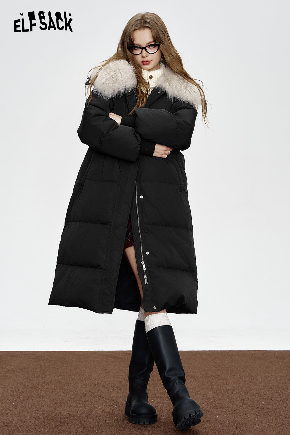 ELFSACK Black mid-length down coat