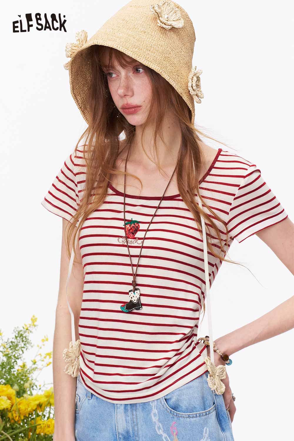 ELFSACK Red Striped Strawberry Embroidery Square Neck Tee