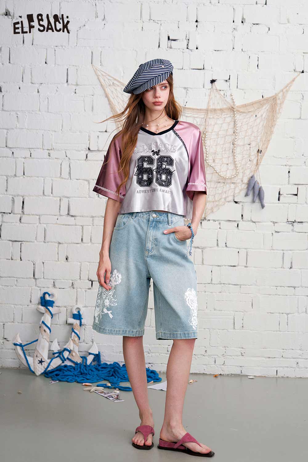 ELFSACK 66 Print V-Neck Raglan Cropped Baseball Tee