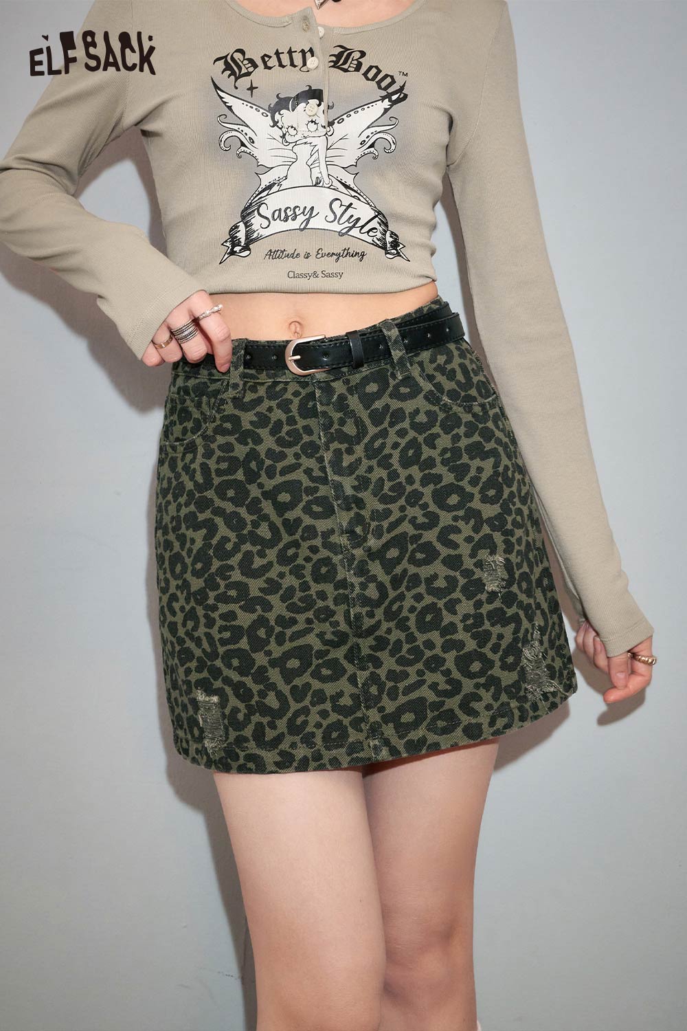 ELFSACK Stretch Denim A Line Animal Print Distressed Design Mini Skirt