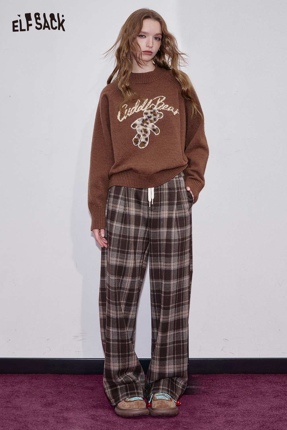ELFSACK Cotton Blend Relaxed Bear Embroidery Detail Fit Knit Top