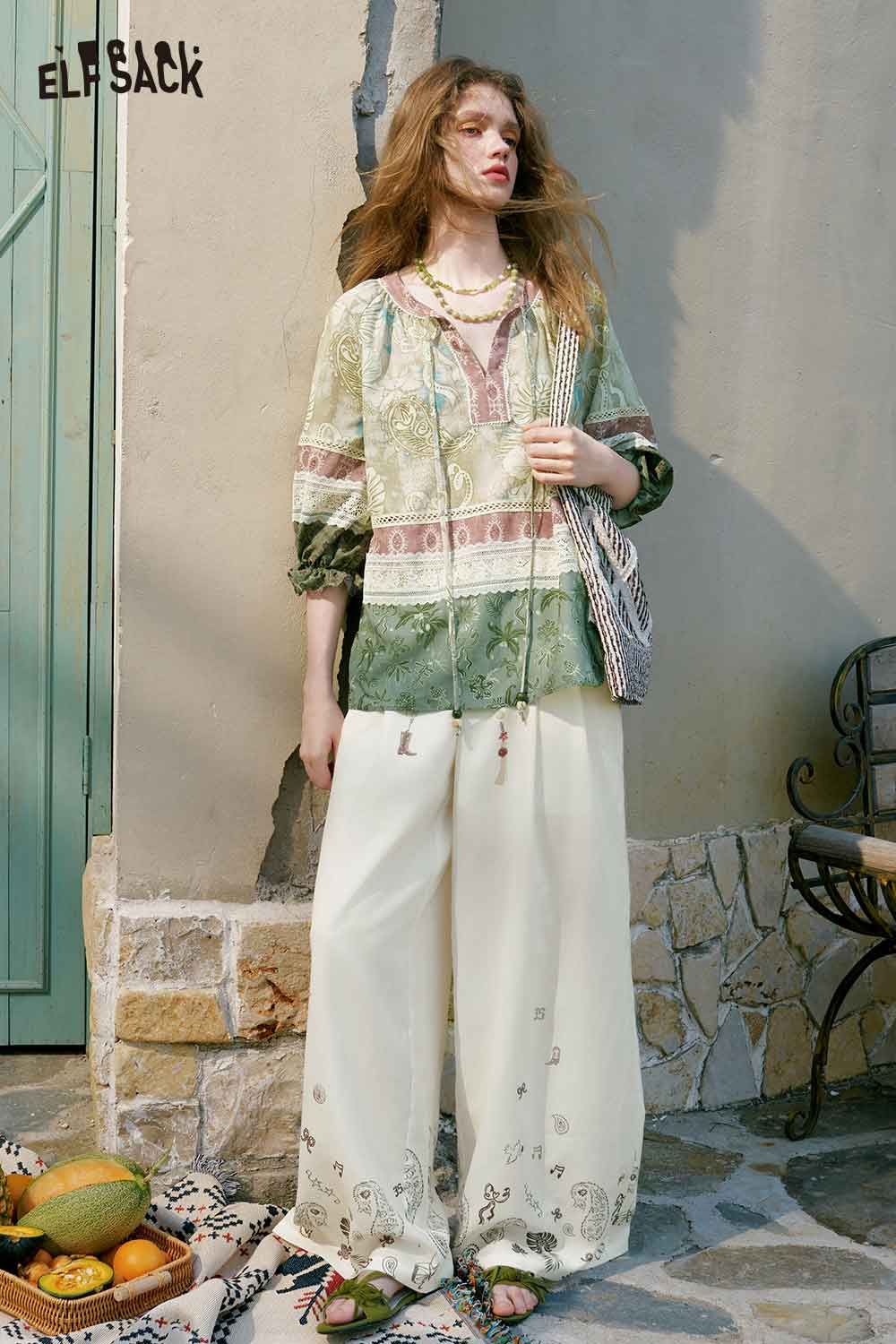 ELFSACK Boho Patchwork Flare Sleeve Blouse