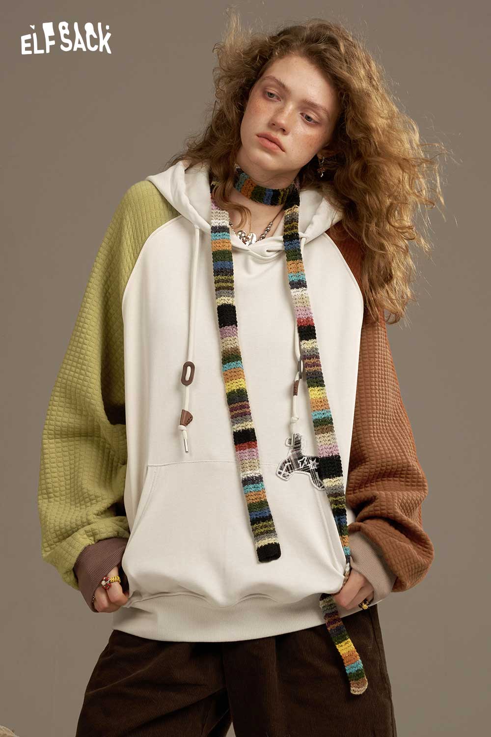 ELFSACK Cotton Colorblock Raglan Sleeve Loose Drawstring Sweatshirt