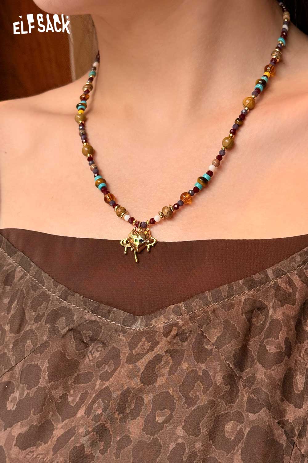 ELFSACK Colorful Beaded Heart Pendant Necklace Handmade Retro Choker