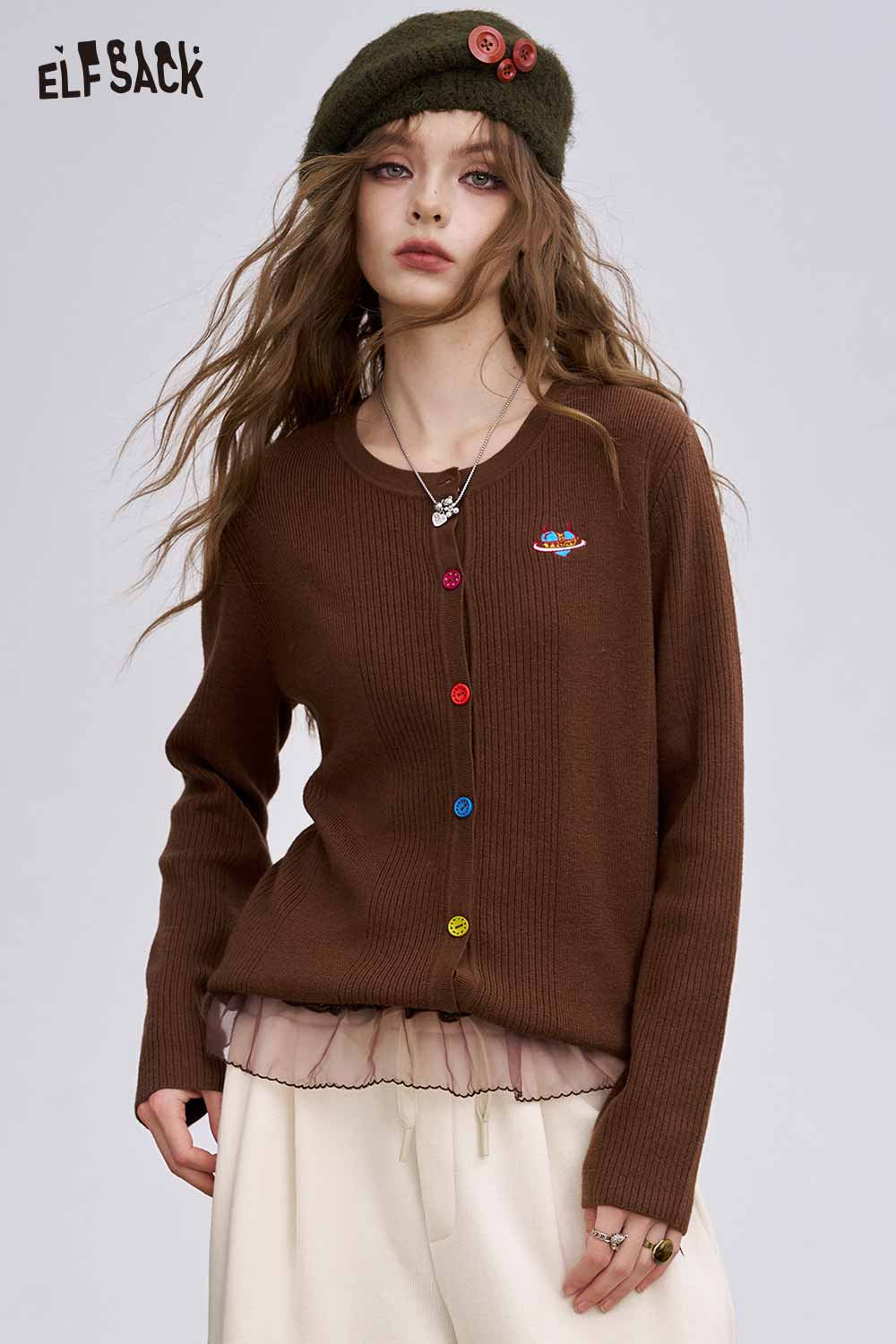 ELFSACK Soft Colorful Button Round Neck Long Sleeve Knit Sweater