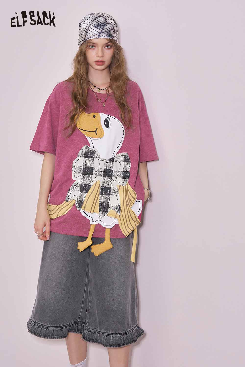 ELFSACK Cotton Heavy Duty Duck Graphic Short Sleeve T-shirt Unique Design Y2K Niche Top