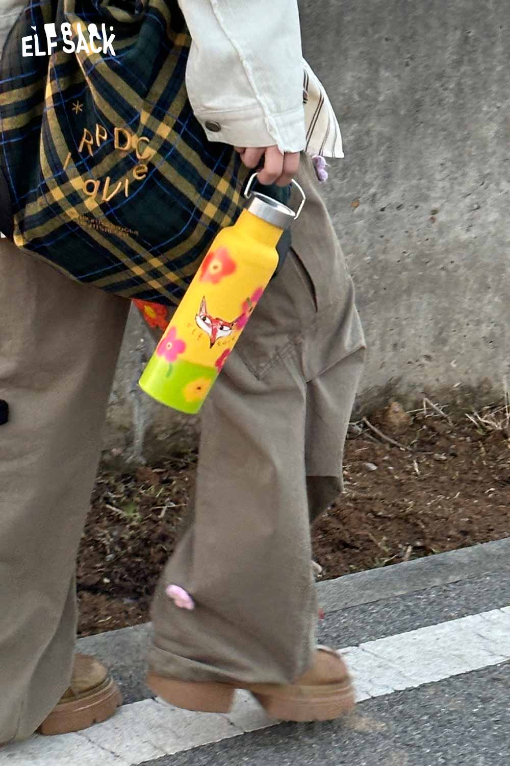 ELFSACK Cute Dopamine Color Block Portable Tumbler