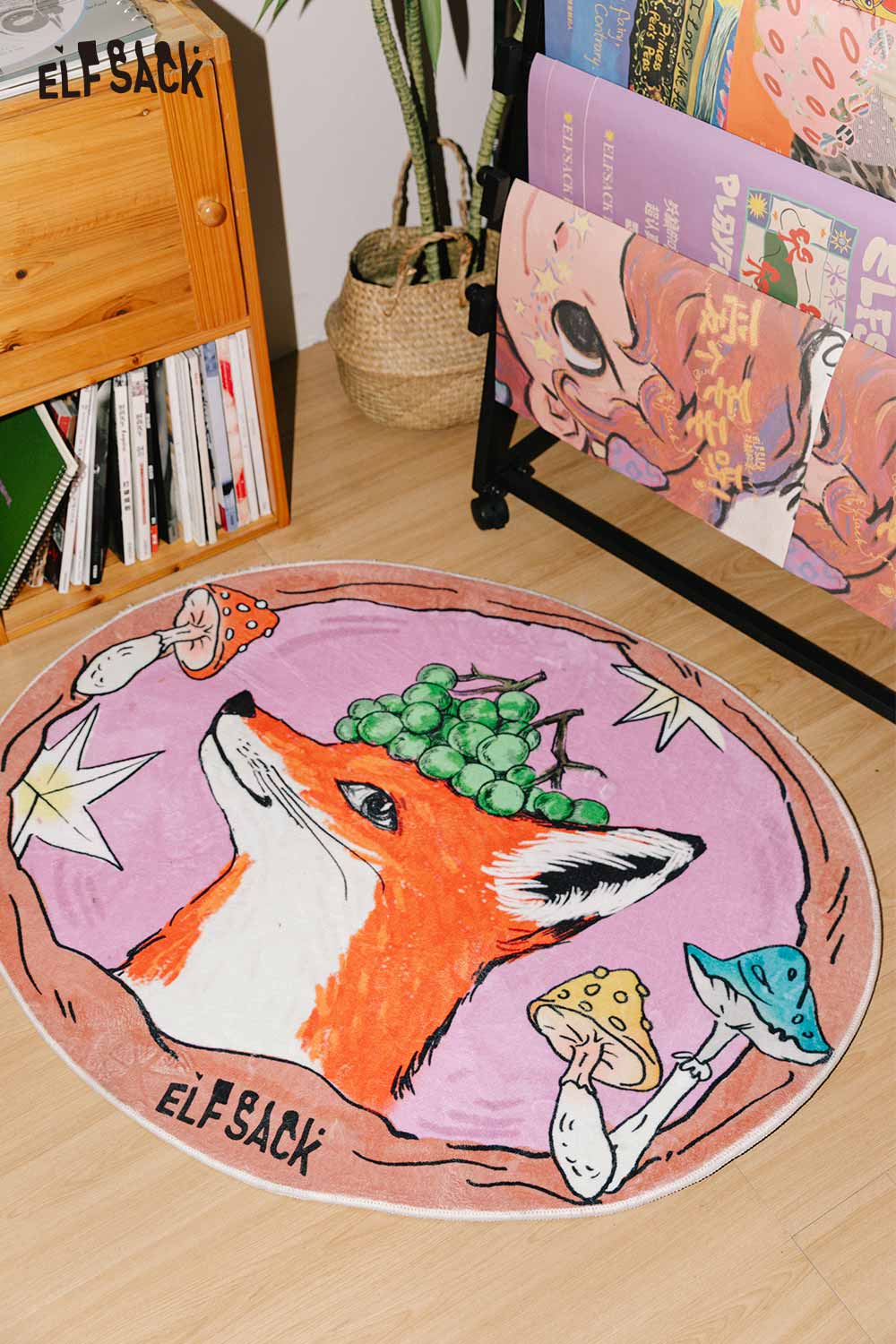 ELFSACK Cute Original Fox Grapes Graphic Round Rug