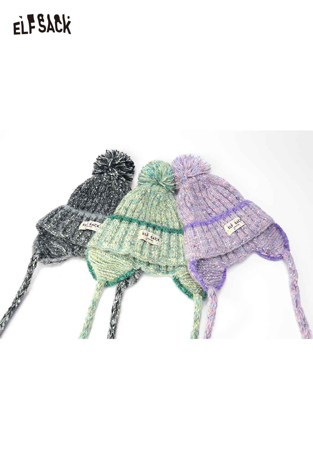 ELFSACK Cute Warm Color Striped Logo Tag Pom Beanie