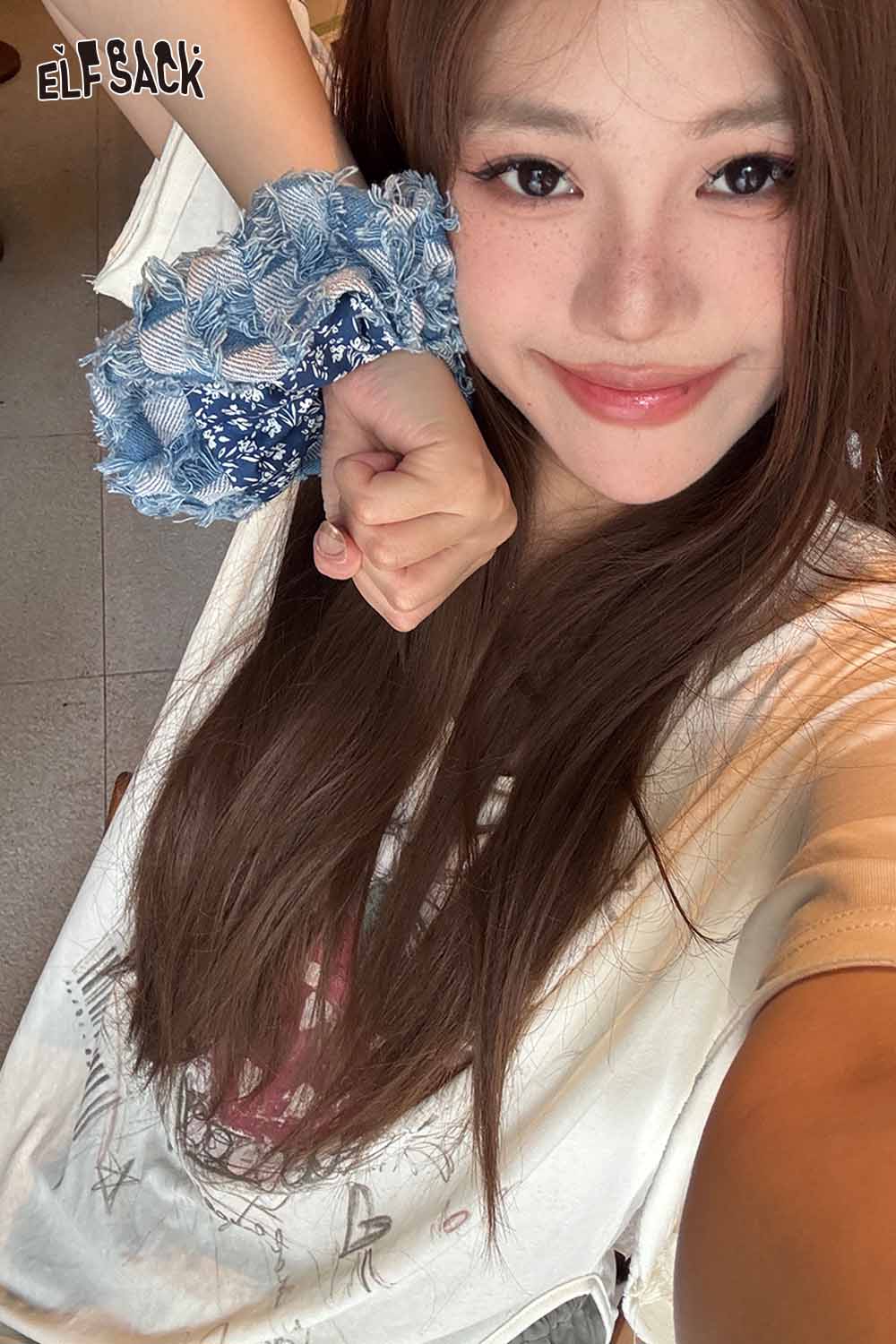 ELFSACK Denim Floral Frayed Scrunchie