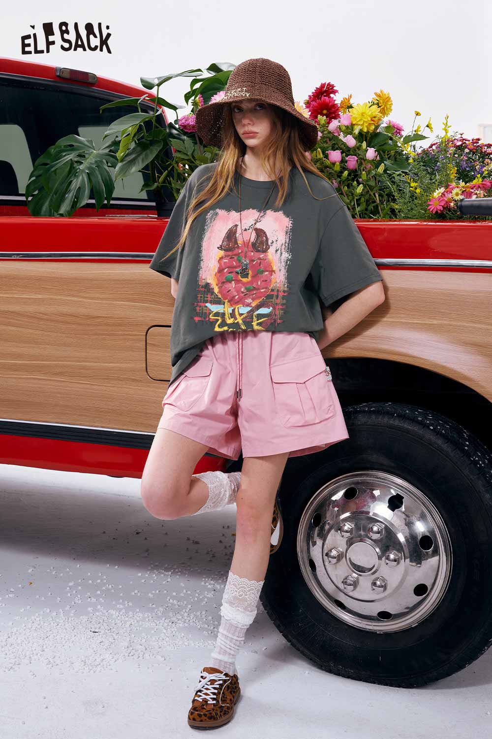 ELFSACK Devil Donut Graffiti Print Tee