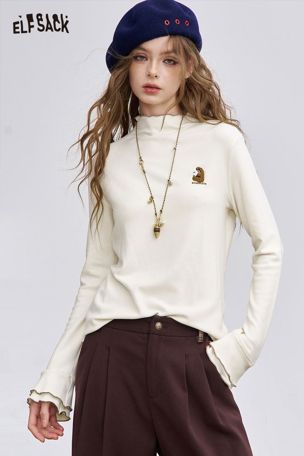 ELFSACK Soft Animal Embroidered Long Sleeve Half Neck Tshirt