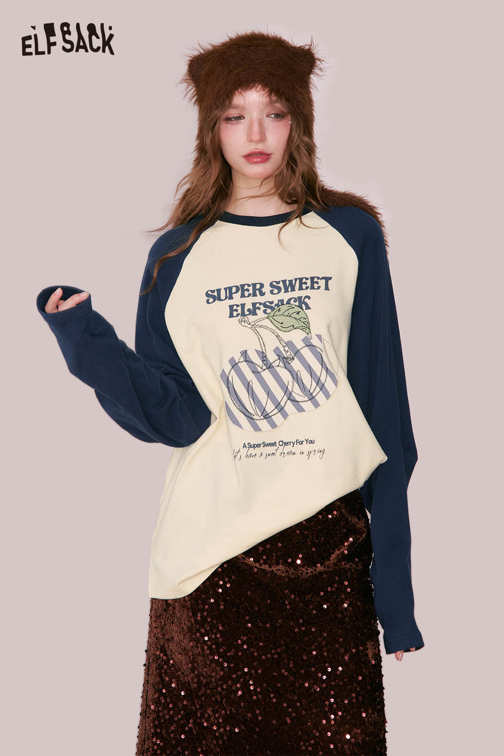 ELFSACK Color Block Raglan Sleeve Leopard Cherry Graphic Long Sleeve Tshirt