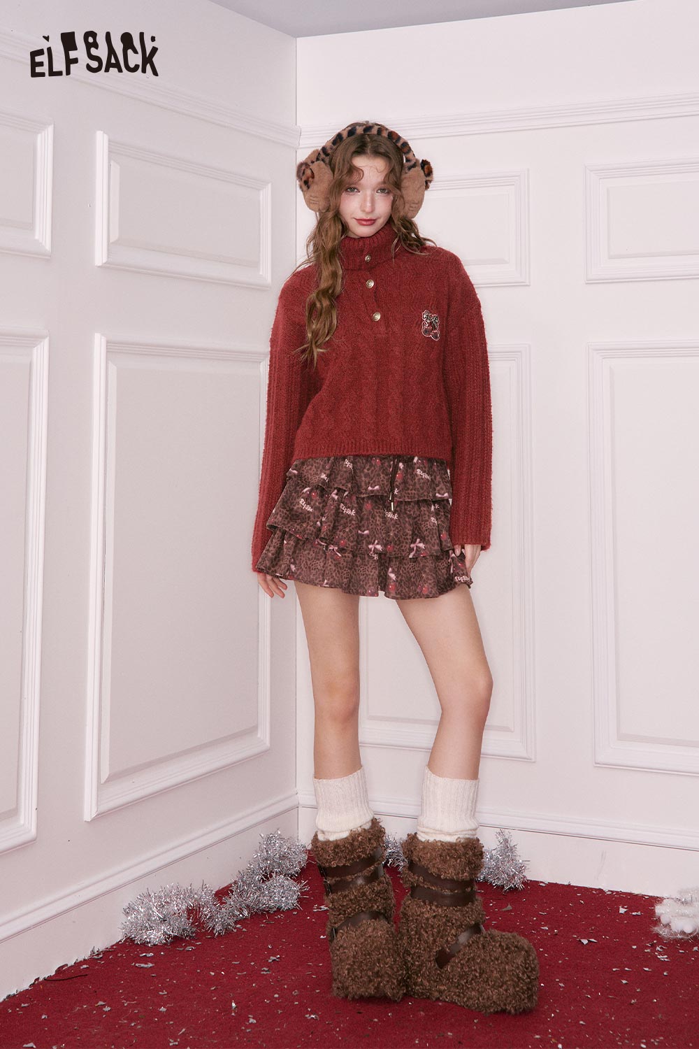 ELFSACK Single Breasted Gold Button Half High Neck Embroidered Cropped Sweater