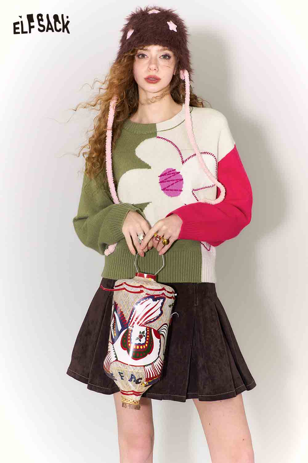 ELFSACK Sweet Color Block Patchwork Floral Embroidery Short Pullover Sweater