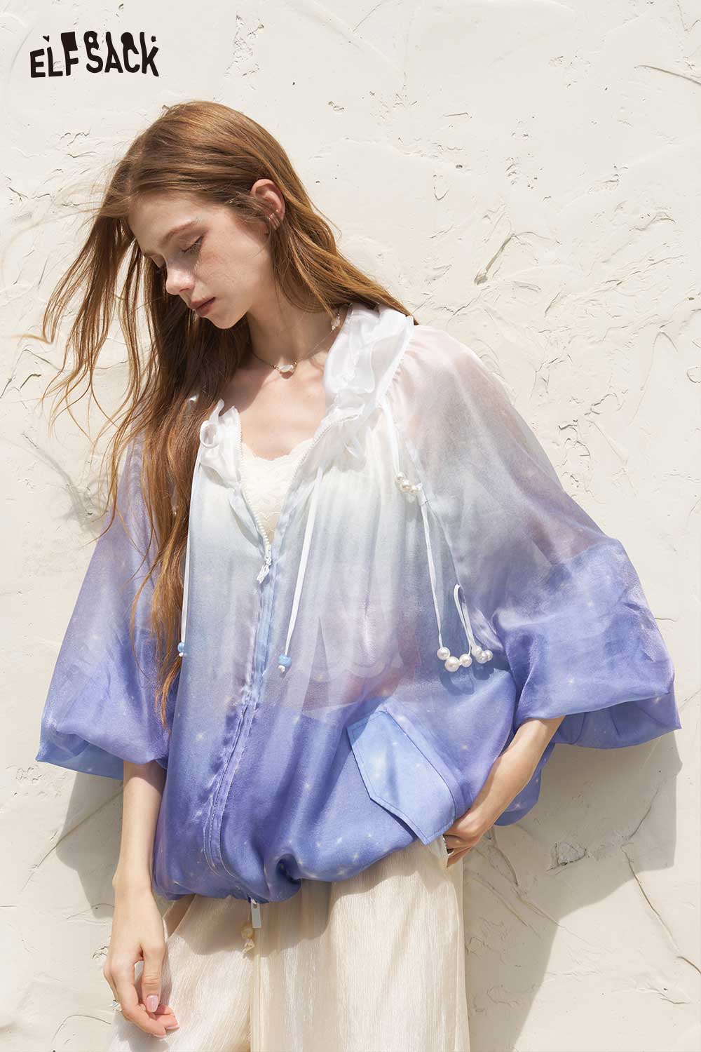 ELFSACK Gradient Pearl Hooded Lantern Sleeve Crop Jacket