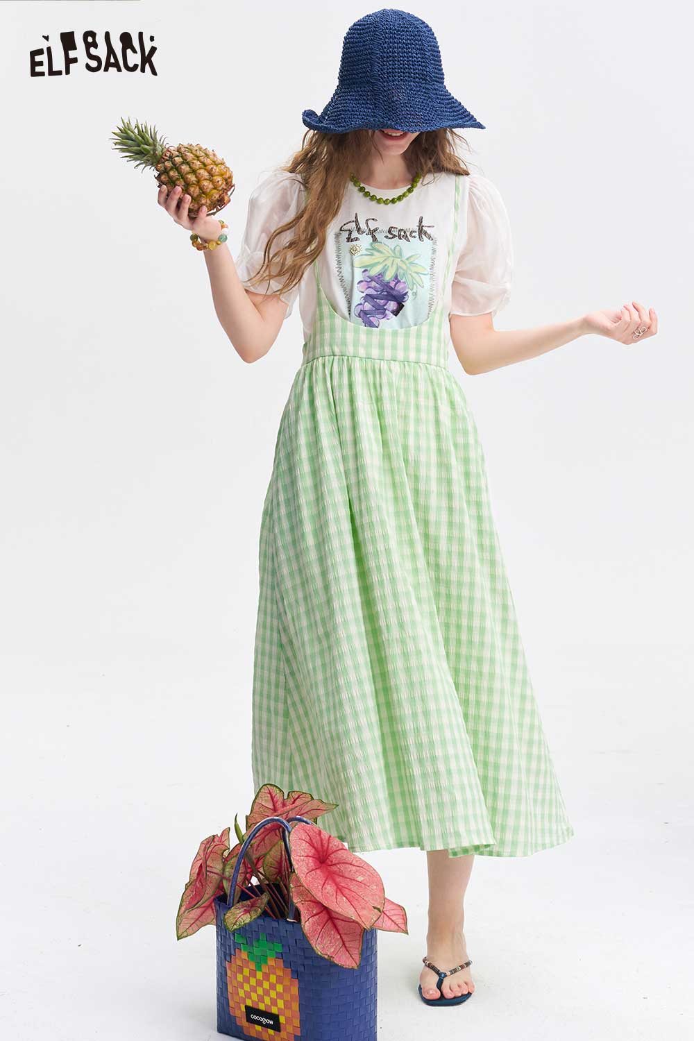 ELFSACK Grape Print Tee Plaid Skirt Set
