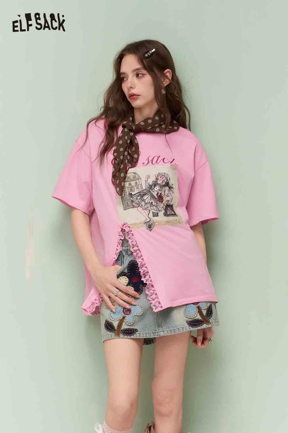 ELFSACK Graphic Print Tshirt with Lace Trim Hem