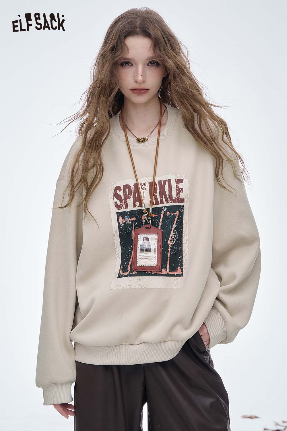 ELFSACK Softl Loose Graphic Round Neck Sweatshirt