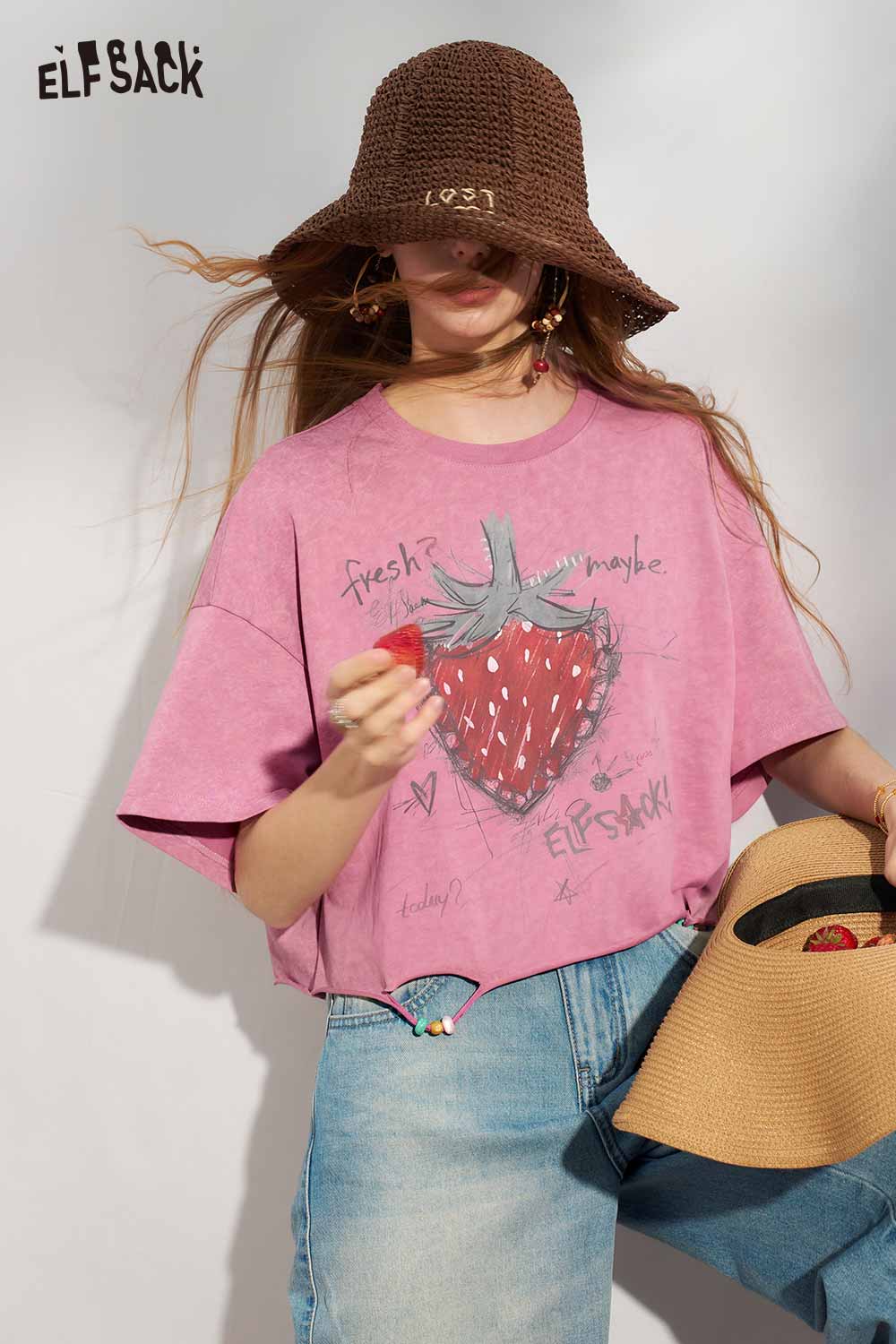 ELFSACK Hand Drawn Strawberry Raw Hem Tee