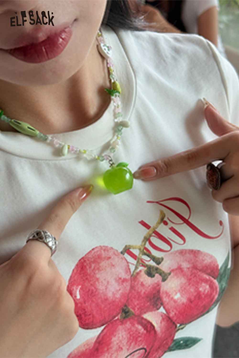 ELFSACK Handmade Multicolor Beaded Choker Playful Dopamine Jewelry for Summer Getaways