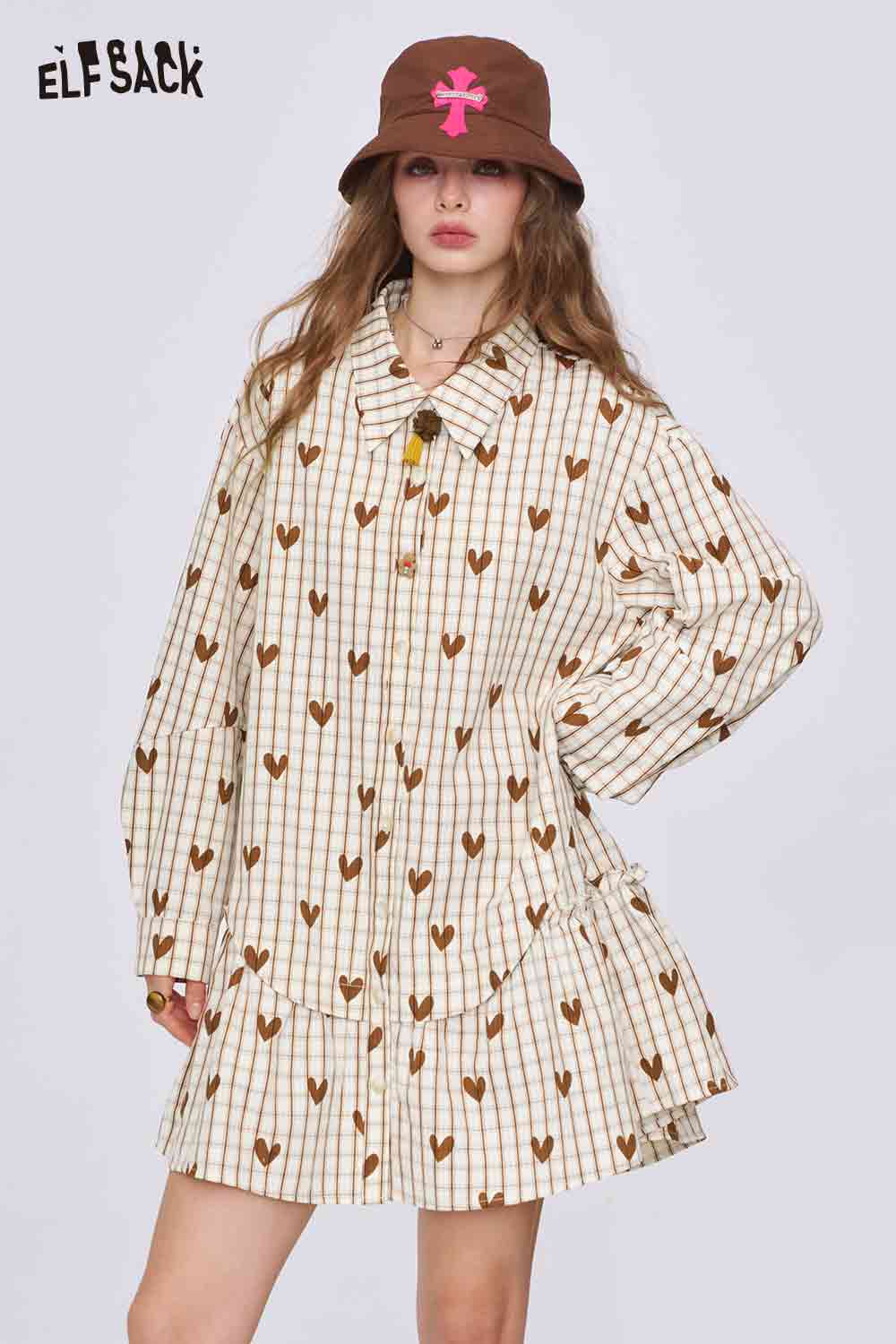 ELFSACK College-Style Heart Plaid Dress with a Peter Pan Collar