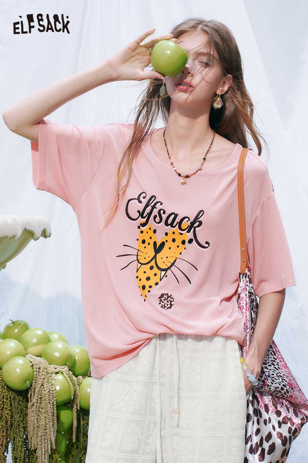 ELFSACK Leopard Heart Print Loose Tee