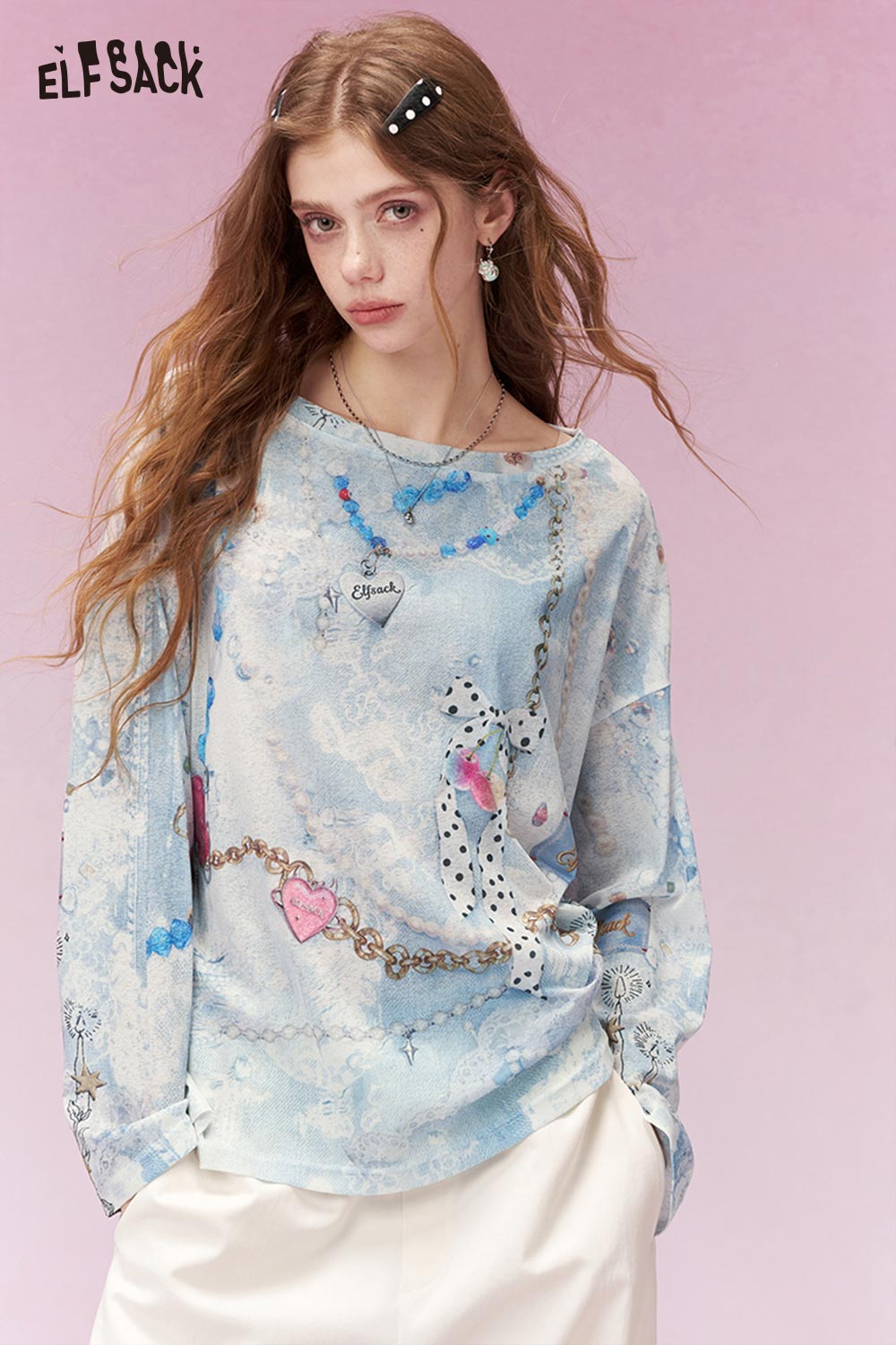 ELFSACK Sweet Chain Heart Print Light Blue Off Shoulder Knit Top