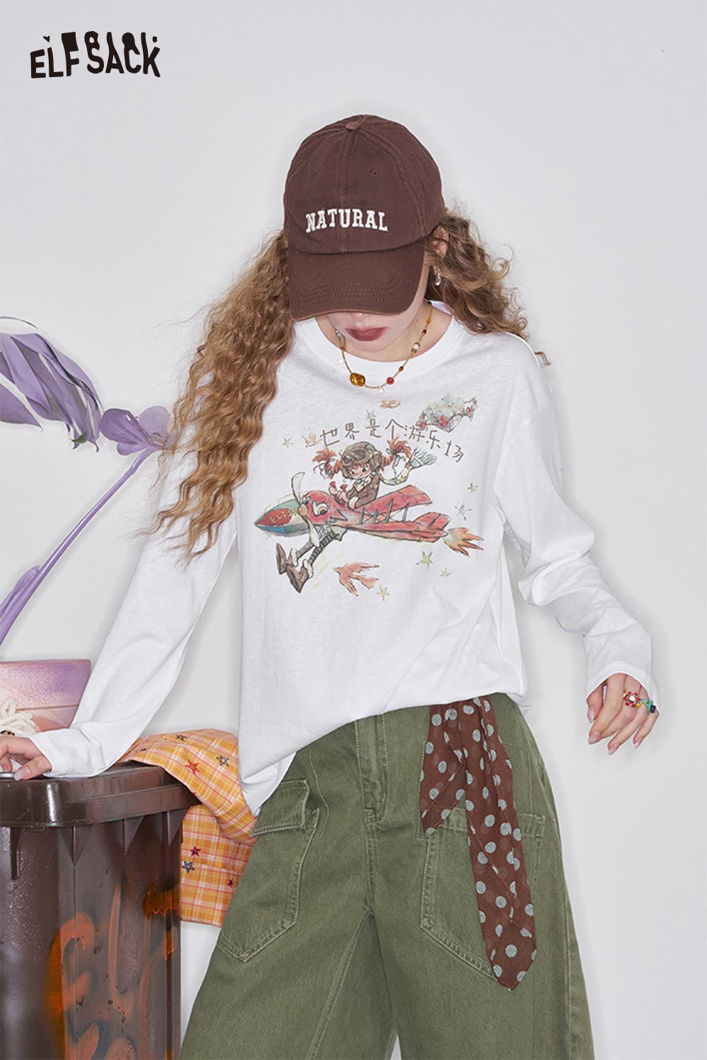 ELFSACK Light Graphic Long Sleeve Tshirt
