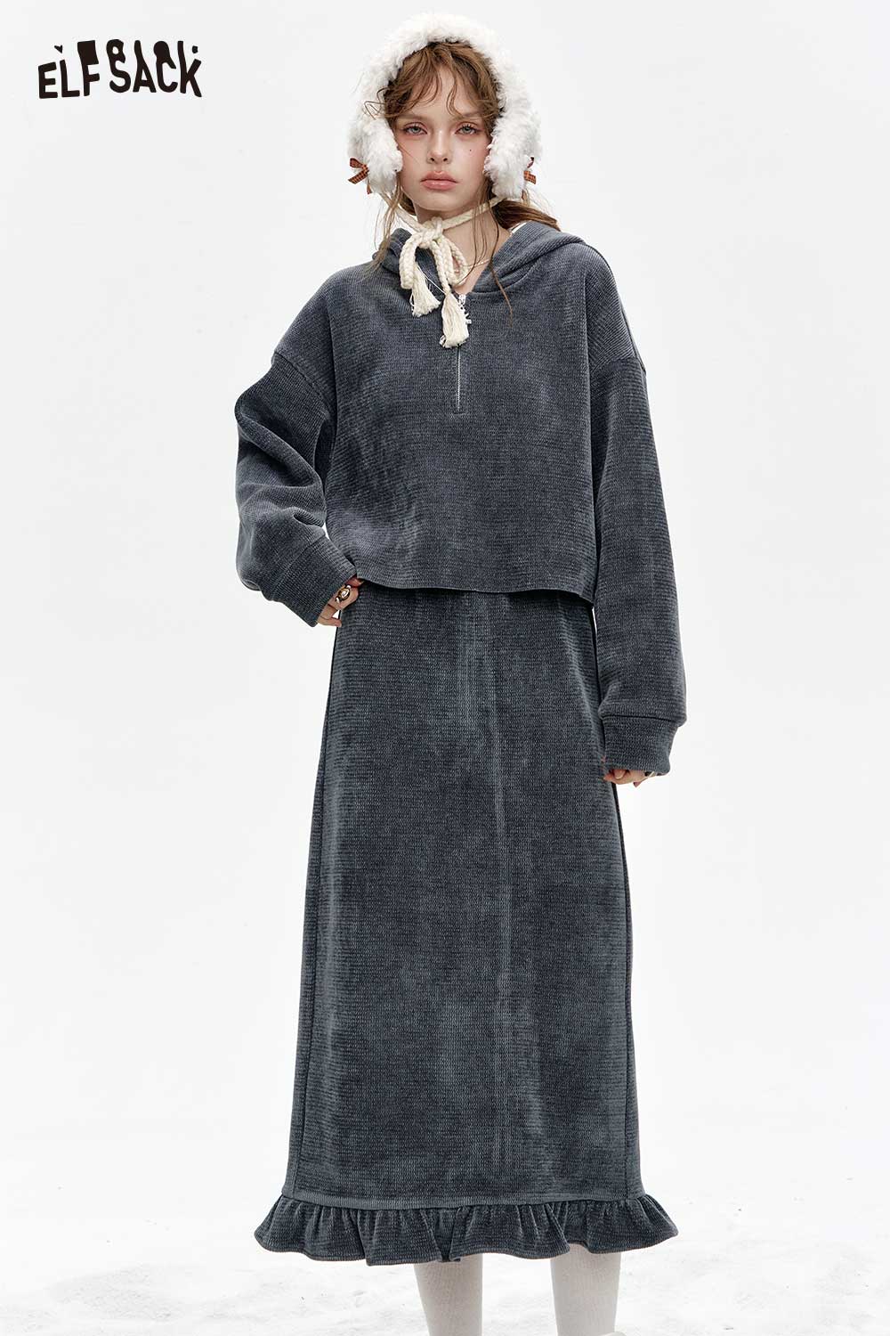ELFSACK Light Miu Style Gray Chenille Hoodie Half Skirt Set