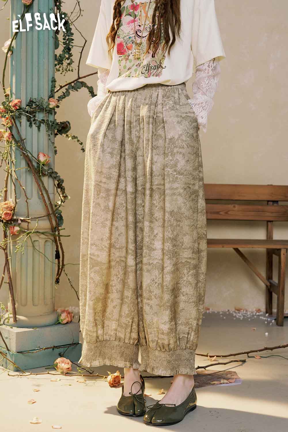 ELFSACK Loose Ruffle Hem Textured Print Pants