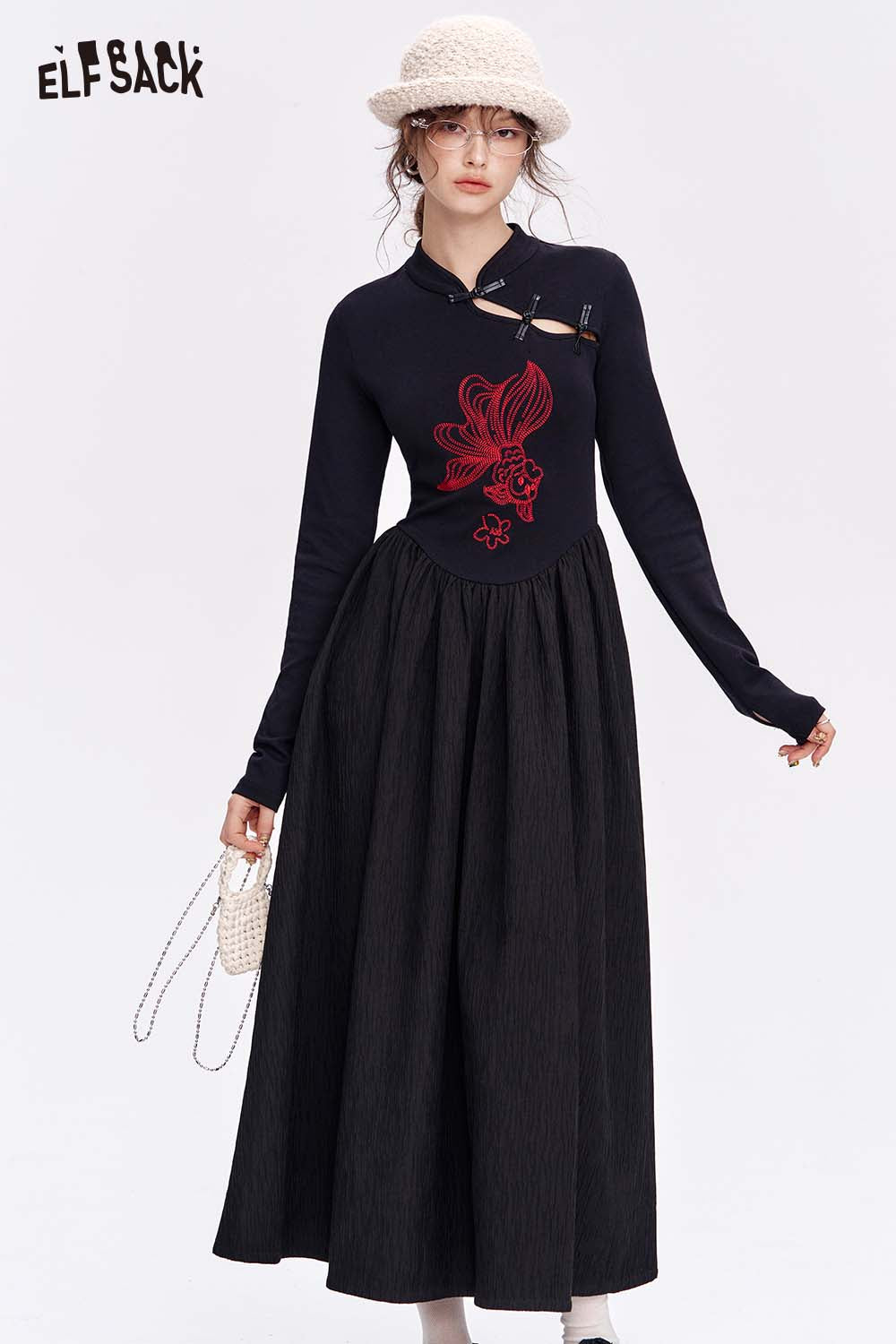 ELFSACK New Oriental Goldfish Embroidery Dress Winter Slim Waist Traditional