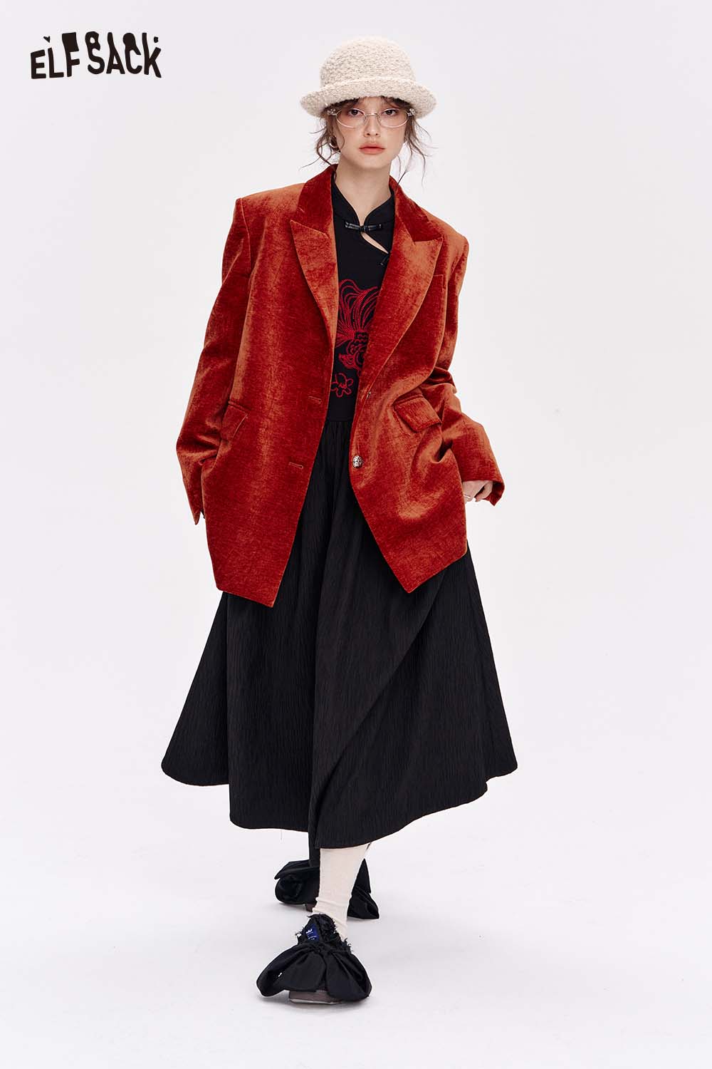 ELFSACK New Oriental Goldfish Embroidery Dress Winter Slim Waist Traditional