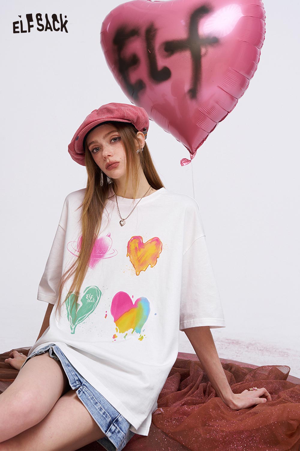 ELFSACK Oversized T Shirt with Colorful Heart Graffiti