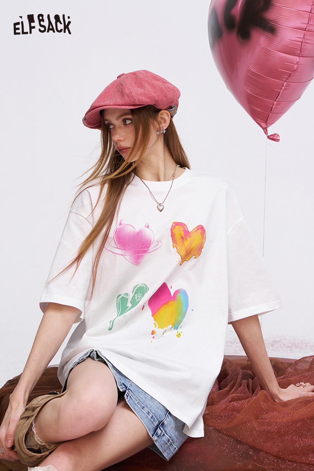 ELFSACK Oversized T Shirt with Colorful Heart Graffiti