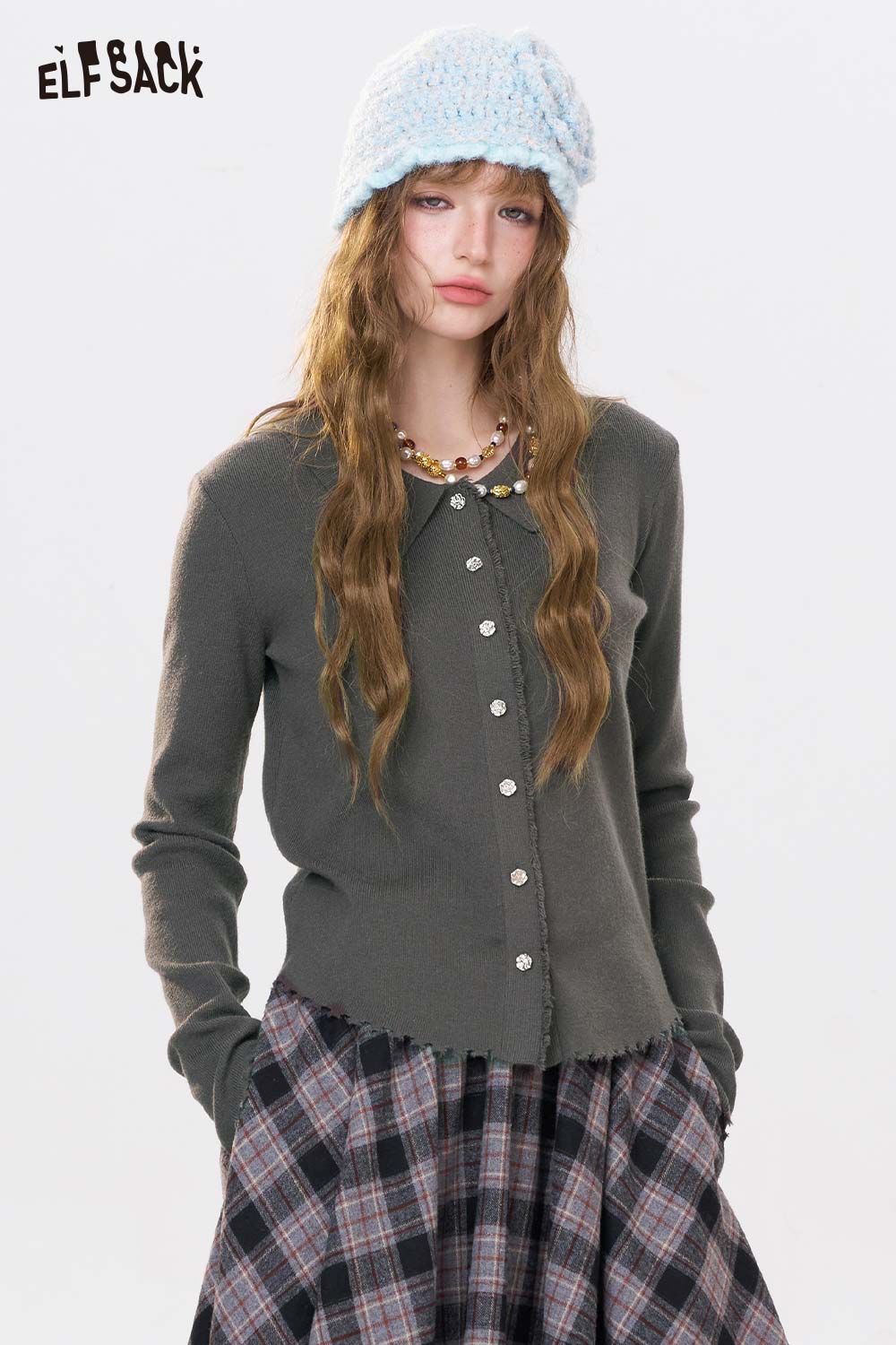 ELFSACK Solid Single Breasted Peter Pan Collar Knitwear