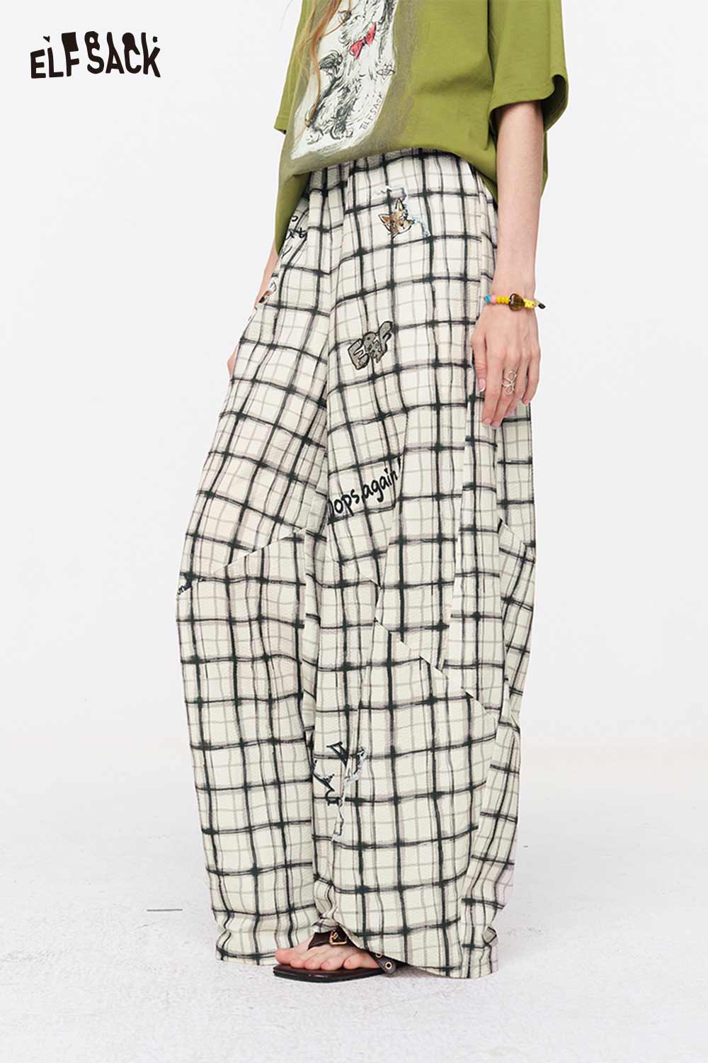 ELFSACK Plaid Graffiti Print Baggy Pants