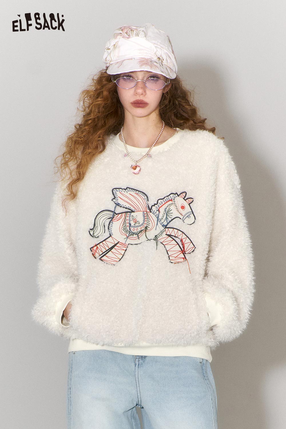 ELFSACK Whimsical Pony Embroidered Plush Round Neck Sweatshirt
