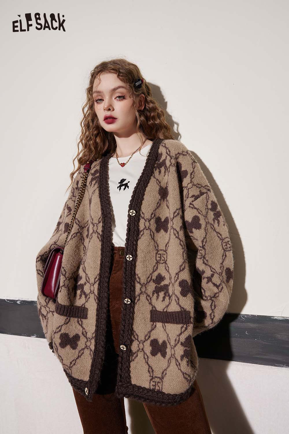 ELFSACK Premium V Neck Butterfly Print Long Sweater