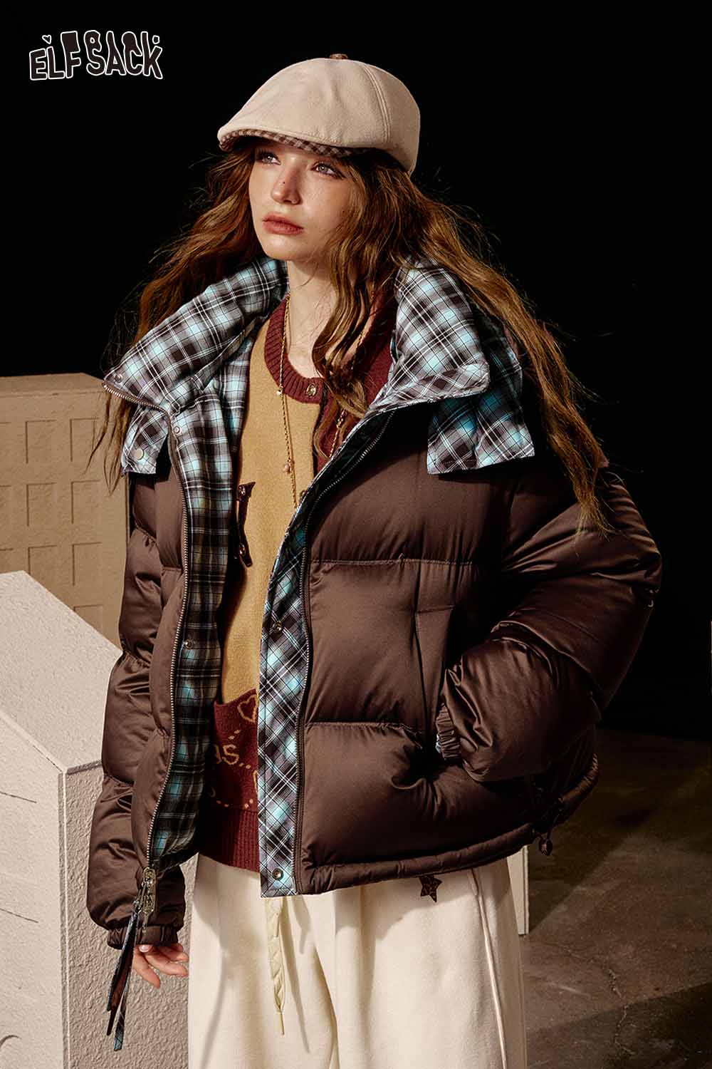 ELFSACK Soft Reversible Y2K Striped Short High Neck Hooded Down Jacket