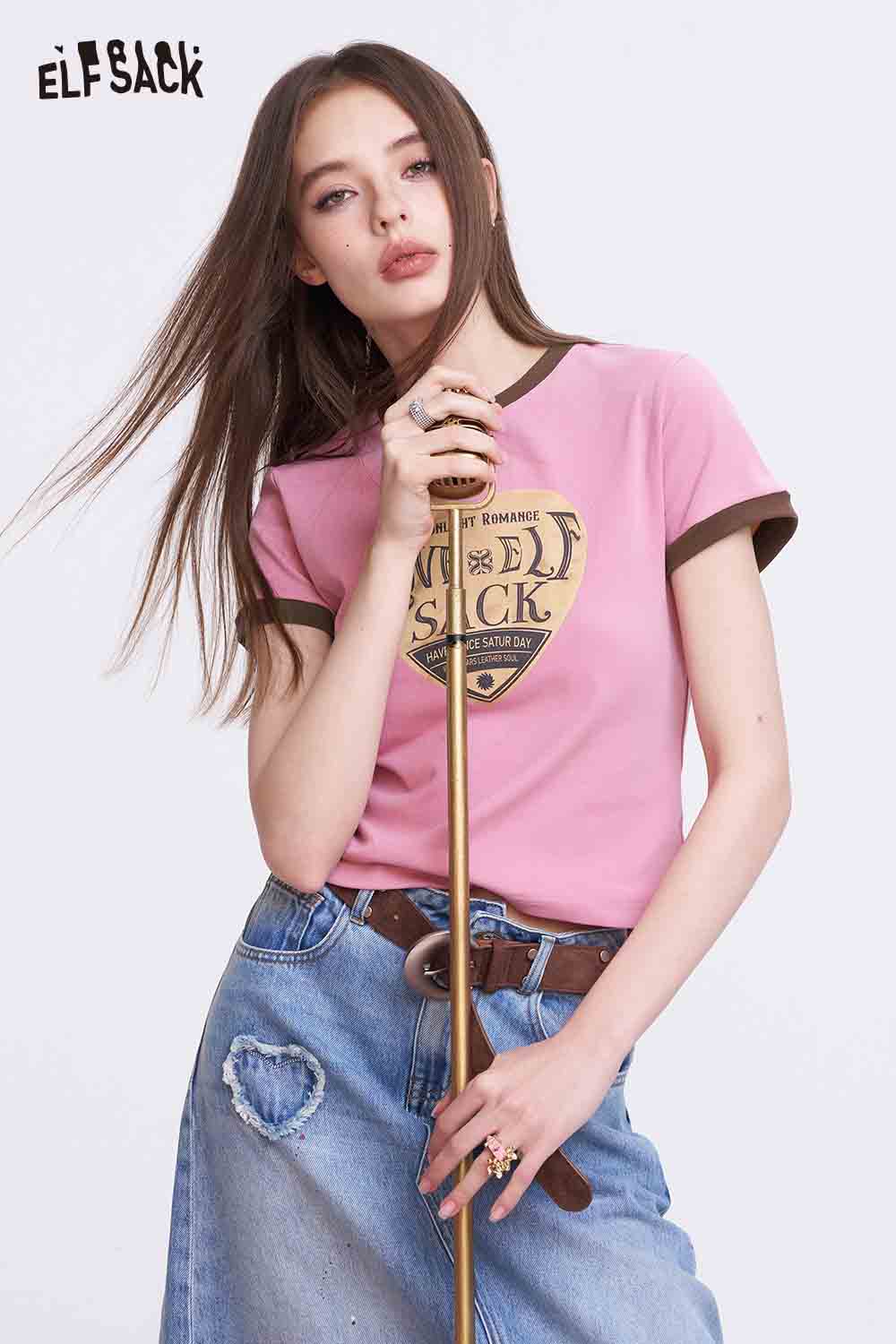 ELFSACK Slim T-Shirt with Heart Graphic