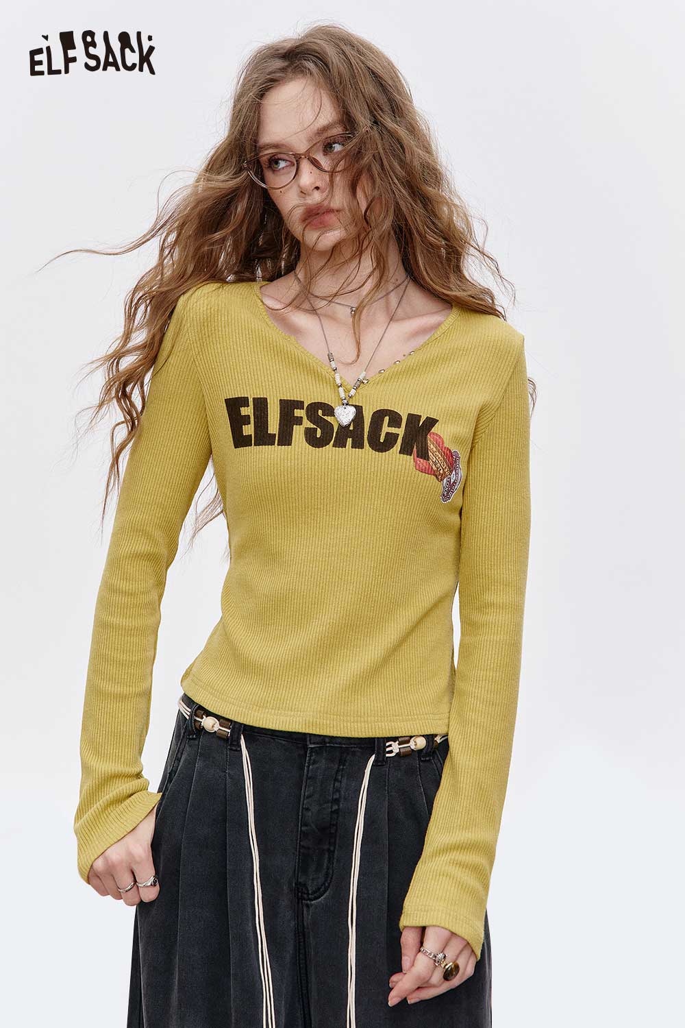 ELFSACK Soft Cotton Blend V-Neck Design Embroidered Logo Detail Long Sleeve Knitwear