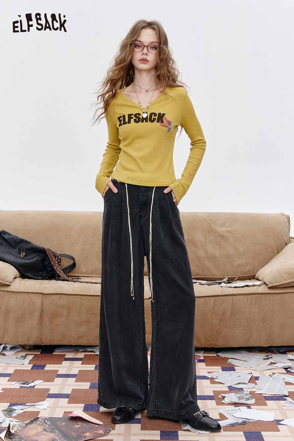 ELFSACK Soft Cotton Blend V-Neck Design Embroidered Logo Detail Long Sleeve Knitwear