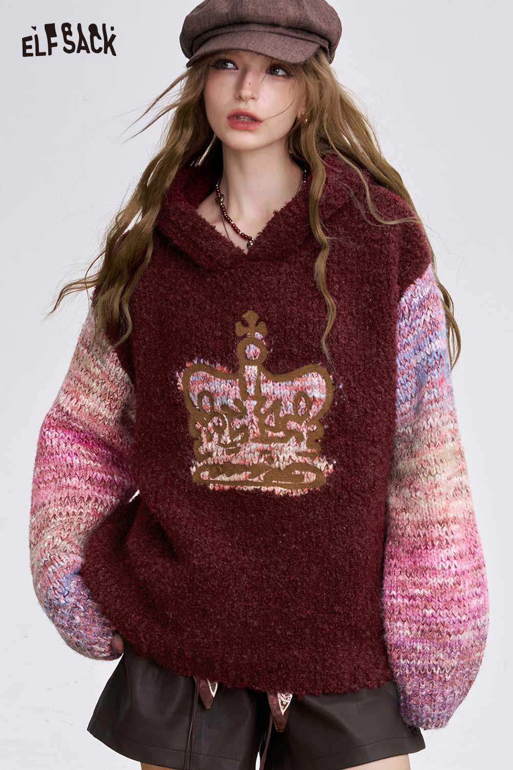 ELFSACK Soft Crown Graphic Color Block Sleeve Sweater