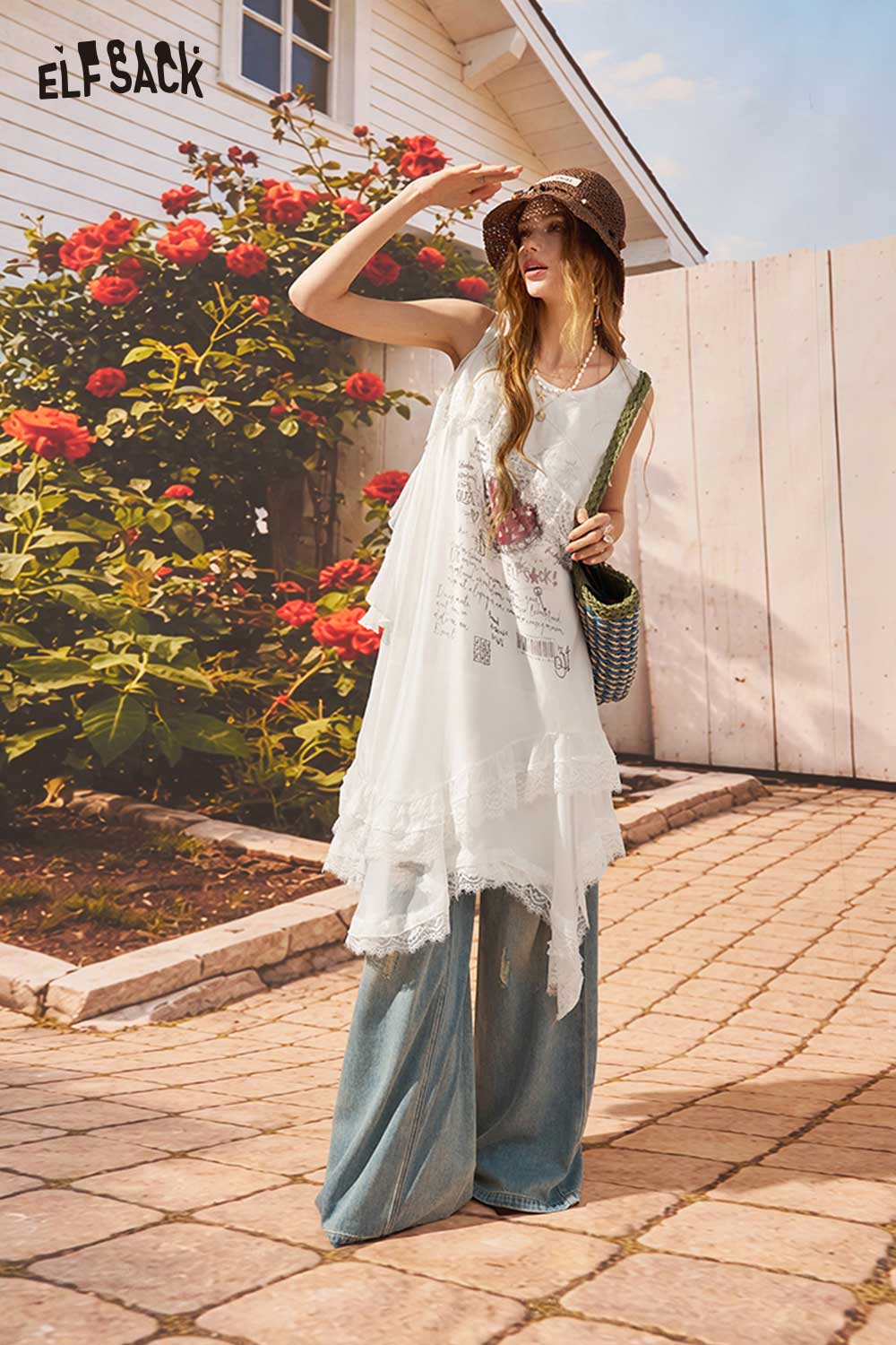 ELFSACK Strawberry Asymmetric Lace Tank Dress
