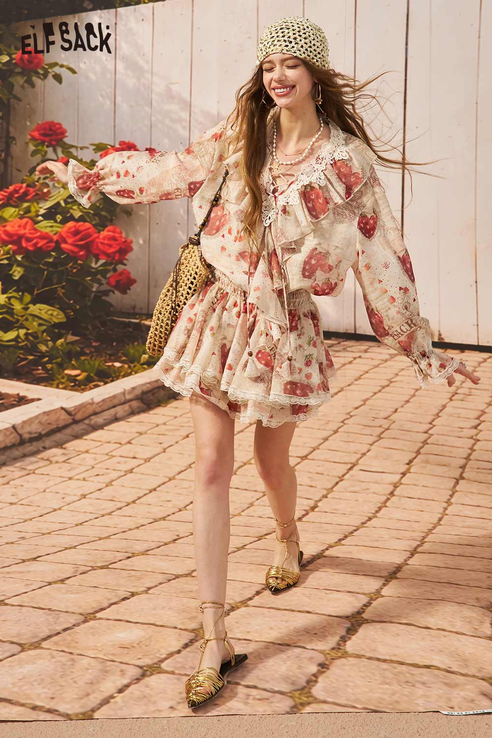 ELFSACK Strawberry Lace Lace-Up Mini Dress