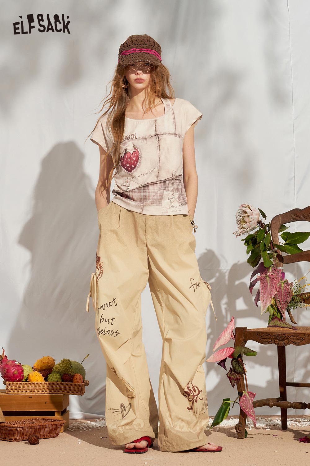 ELFSACK Strawberry Print Halter Fake Two Piece Tee