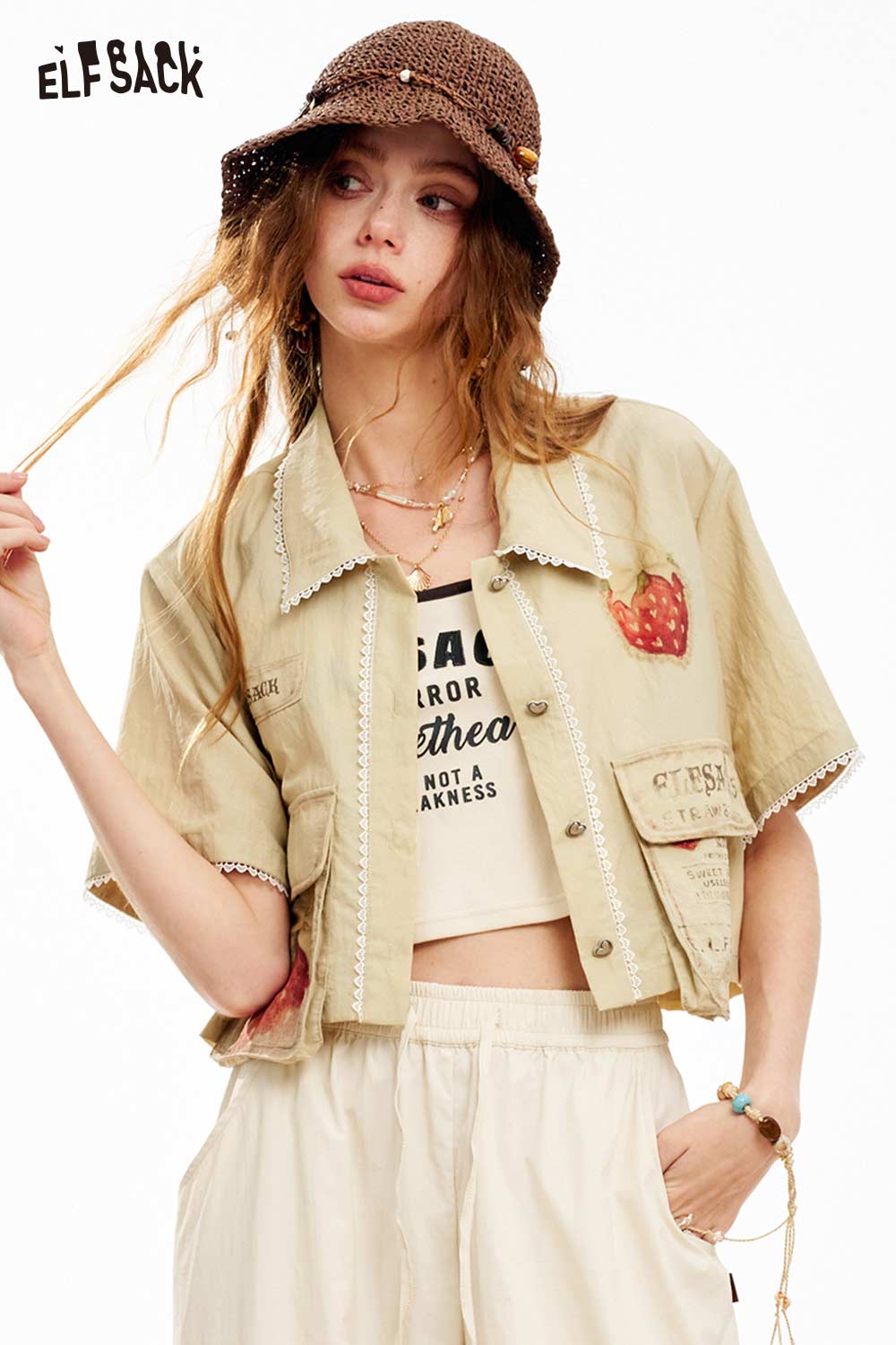 ELFSACK Strawberry Print Lace Cropped Shirt